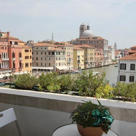 Grand Canal Terrace Palace Venice Exterior photo