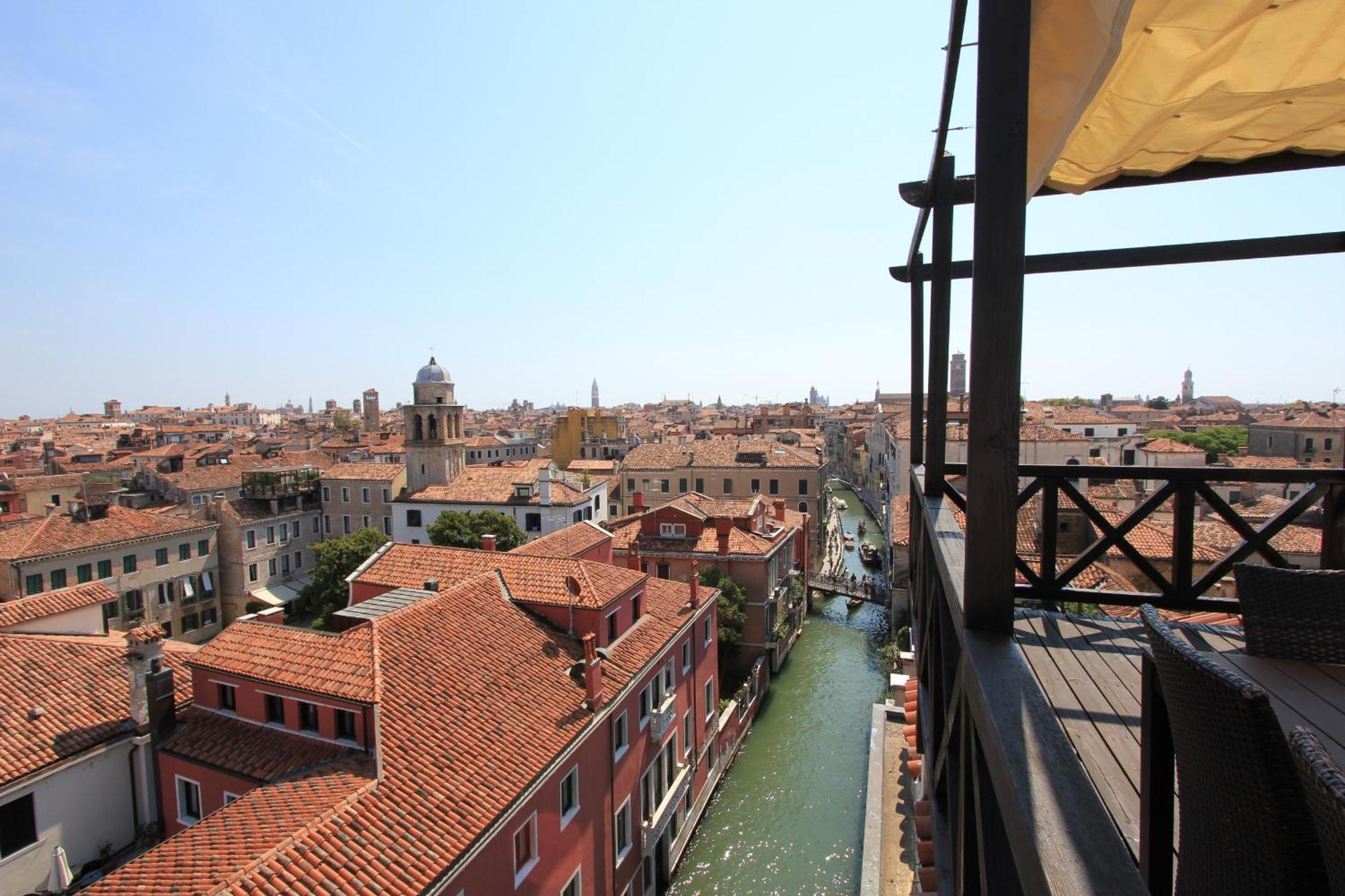 Grand Canal Terrace Palace * Veneza